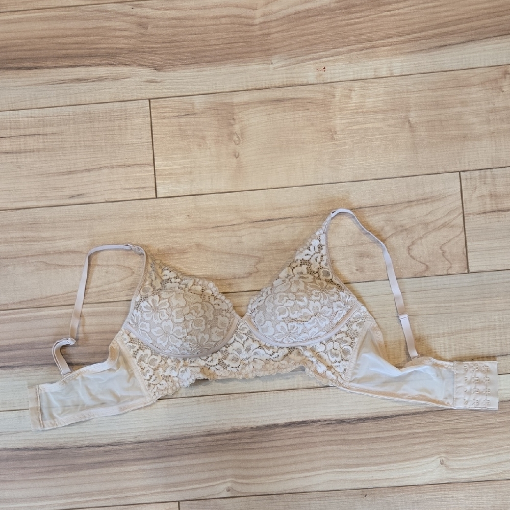 Maidenform 34B